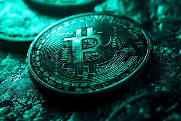 Bitcoin Is Still in a Strong Bullish Trend Despite Losing Major Support Level, Says Trader – Here’s His Outlook