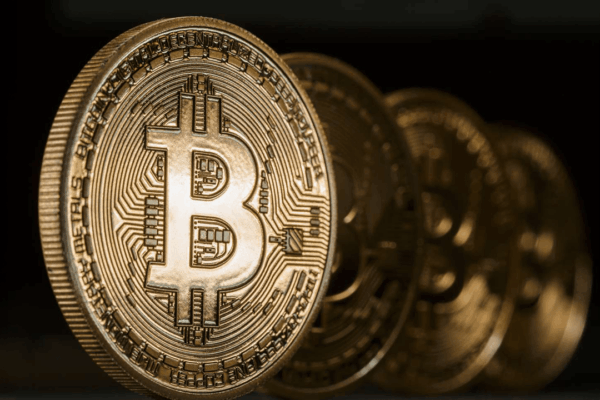 Analyst Warns Bitcoin Rally Fleeting, Needs More Than Trade Truce for $110K Breakout
