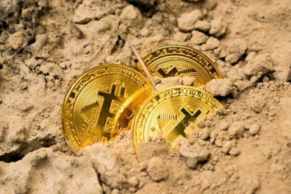 Hacker still holds $14 billion in stolen Bitcoin from massive 2020 LuBian attack: Arkham